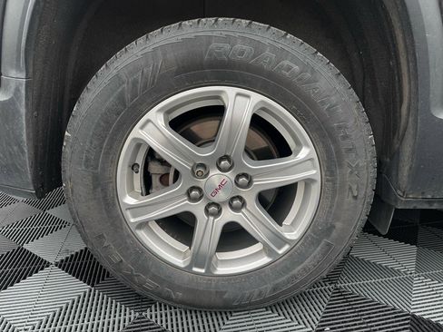 Used 2019 GMC Acadia SLE FWD image 42