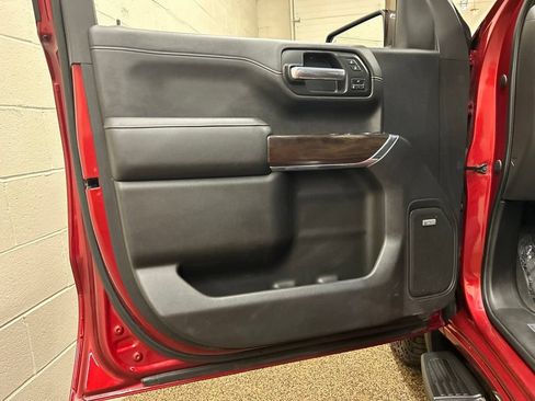 Used 2019 GMC Sierra 1500 SLT w/ SLT Premium Plus Package AWD/4WD image 13
