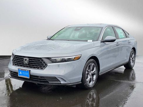 New 2025 Honda Accord EX-L image 7