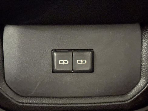 Certified 2022 Toyota Highlander XLE image 48