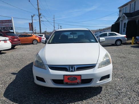 Used 2007 Honda Accord SE image 2