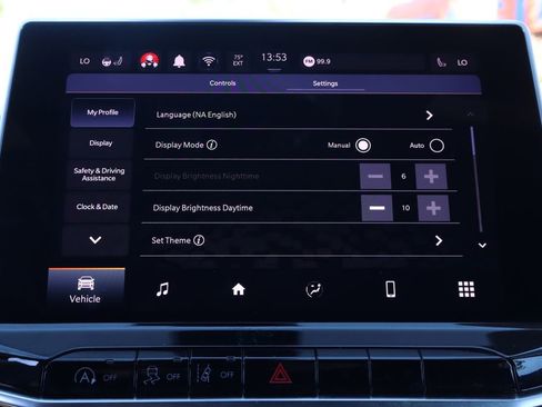 Used 2024 Jeep Compass Latitude w/ Convenience Group image 32