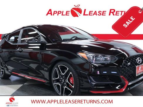 Used 2021 Hyundai Veloster N image 1