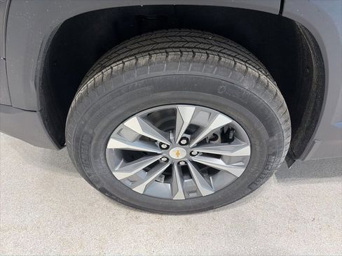 New 2026 Chevrolet Equinox LT w/ Convenience Package II image 7