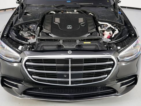 Used 2023 Mercedes-Benz S 580 4MATIC Sedan image 8
