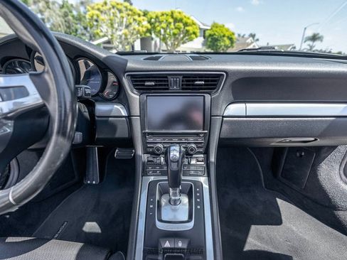 Used 2015 Porsche 911 Carrera RWD image 34
