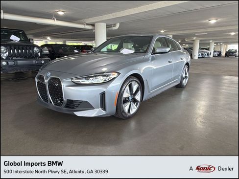 Used 2023 BMW i4 eDrive40 RWD image 1