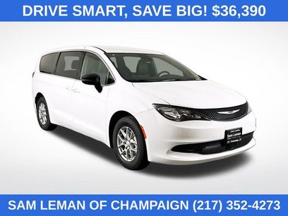 New 2026 Chrysler Voyager LX