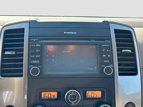 Used 2015 Nissan Frontier SL w/ Moonroof Package RWD image 14