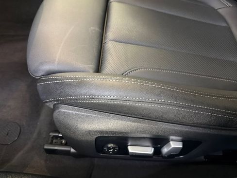 Used 2023 BMW i4 eDrive40 RWD image 14