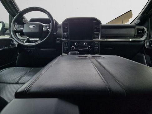 Used 2023 Ford F150 Platinum image 11