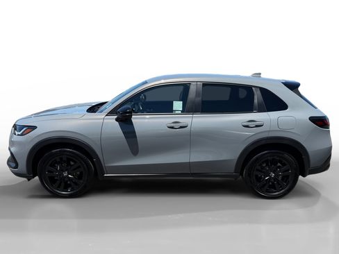 Used 2026 Honda HR-V Sport image 2