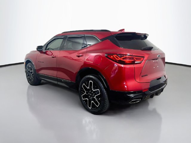 Used 2023 Chevrolet Blazer RS w/ Enhanced Convenience Package FWD image 7