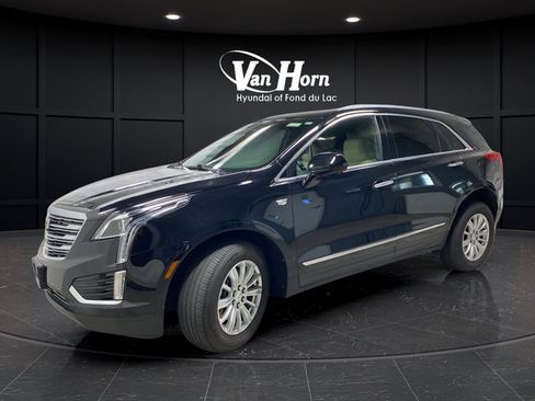 Used 2019 Cadillac XT5 AWD image 3