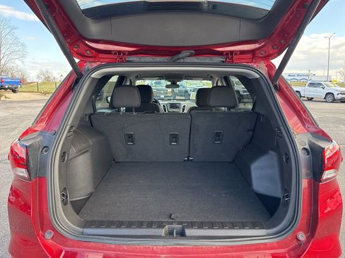 Used 2023 Chevrolet Equinox LT image 7