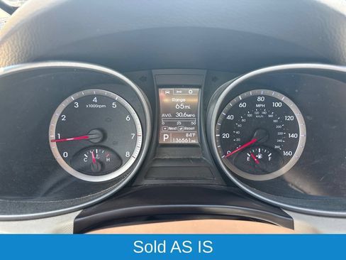 Used 2013 Hyundai Santa Fe Sport FWD image 15