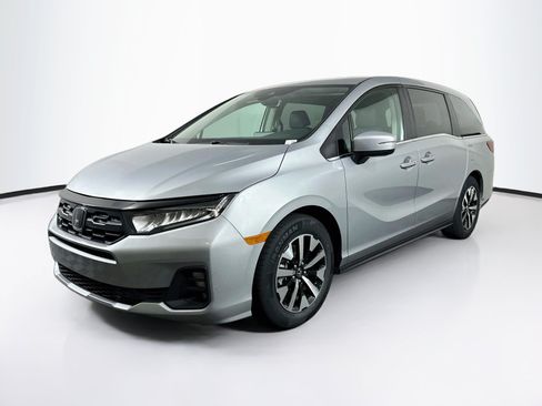 Used 2025 Honda Odyssey EX-L image 3