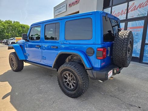 Used 2022 Jeep Wrangler Unlimited Rubicon w/ Trailer Tow Package AWD/4WD image 8