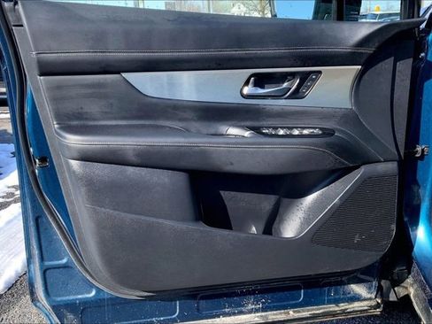 Used 2025 Nissan Murano SL image 23