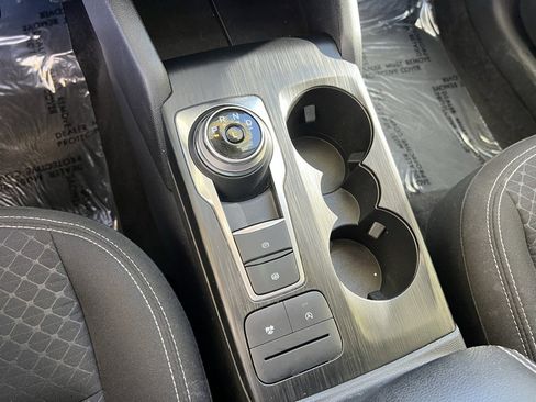 Used 2024 Ford Escape Active image 23