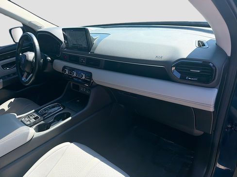 Used 2023 Honda Pilot Elite image 33