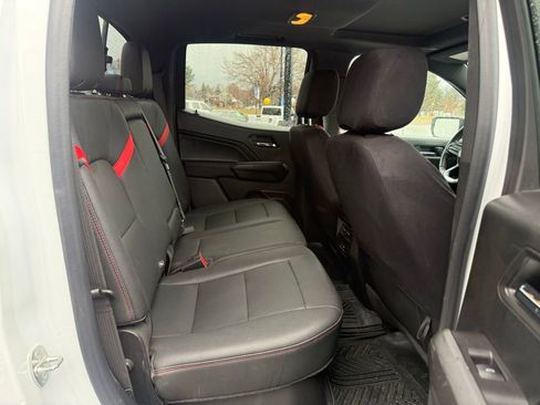 Used 2023 Chevrolet Colorado Z71 w/ Z71 Convenience Package 2 image 16