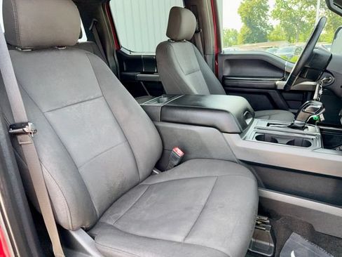 Used 2019 Ford F150 XLT w/ Equipment Group 302A Luxury AWD/4WD image 9