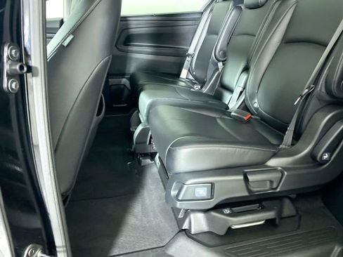 Used 2023 Honda Odyssey EX-L image 24