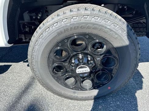 New 2026 Ford F250 Lariat w/ Black Appearance Package image 10