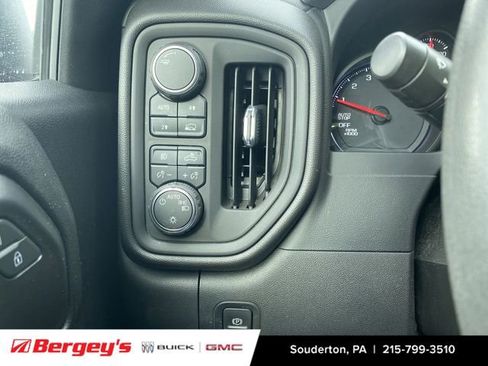 Used 2021 Chevrolet Silverado 1500 Custom image 20