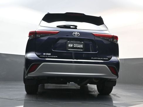 Used 2022 Toyota Highlander Platinum AWD/4WD image 24