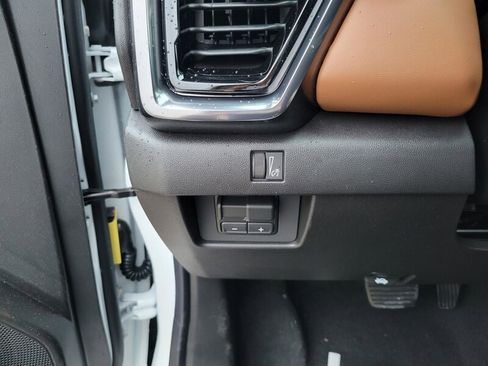 New 2026 GMC Canyon AT4 w/ Technology Plus Package image 16