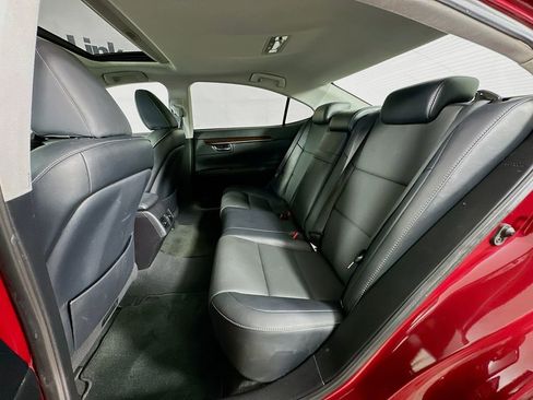 Used 2018 Lexus ES 350 w/ Premier Package image 29