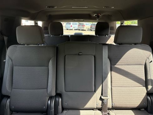 Used 2023 GMC Yukon XL SLE w/ Max Trailering Package image 15