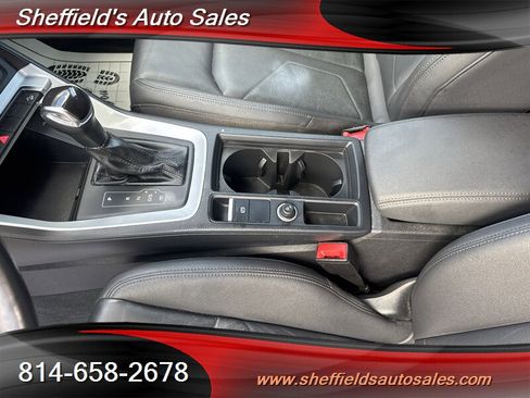 Used 2021 Audi Q3 2.0T Premium image 26