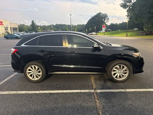 Used 2018 Acura RDX AWD image 2