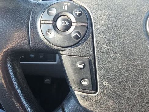 Used 2012 Toyota Tundra 4x4 CrewMax image 14