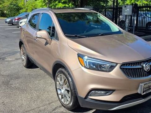 Used 2018 Buick Encore Sport Touring w/ Safety Package AWD/4WD image 8