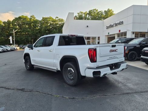 New 2026 GMC Sierra 1500 Denali AWD/4WD image 7