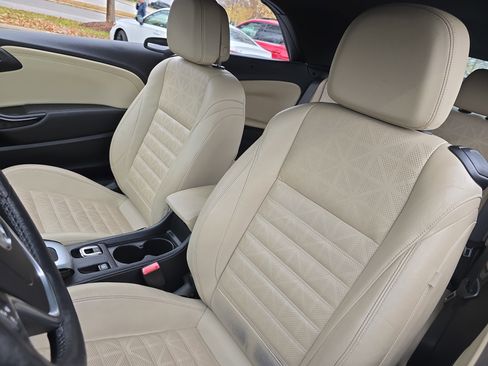 Used 2016 Buick Cascada Premium image 15