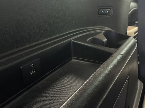 Used 2019 Ford Expedition Platinum AWD/4WD image 49