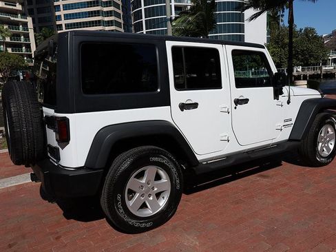 Used 2017 Jeep Wrangler Unlimited Sport w/ Quick Order Package 24S image 19