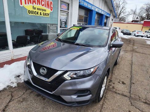 Used 2021 Nissan Rogue Sport S FWD image 1
