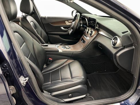 Used 2019 Mercedes-Benz C 300 4MATIC Sedan image 35