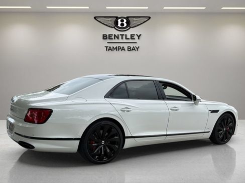 Certified 2022 Bentley Flying Spur V8 AWD/4WD image 8