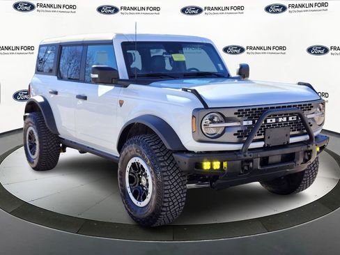 Certified 2024 Ford Bronco Badlands image 7
