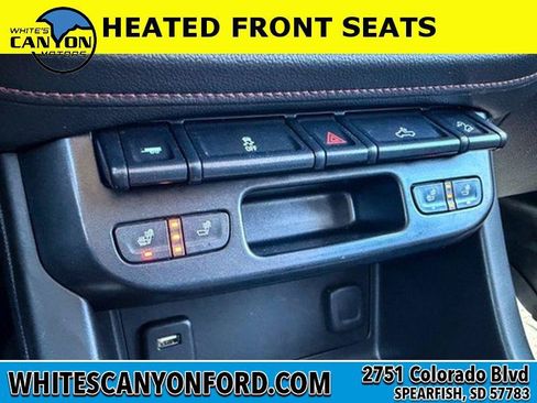 Used 2015 GMC Canyon SLE w/ All-Terrain Package AWD/4WD image 17