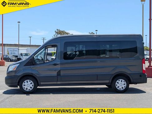 Used 2016 Ford Transit 350 XLT RWD image 4