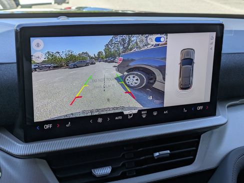 New 2026 Ford Explorer Active RWD image 12