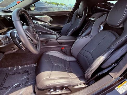 Used 2023 Chevrolet Corvette Stingray Premium Cpe w/ Z51 Performance Package RWD image 6